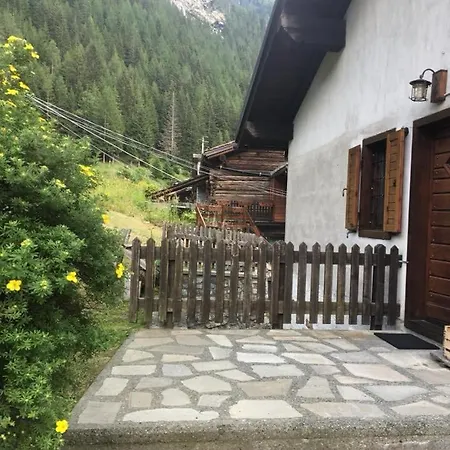 Casa Di Virgi Apartment *